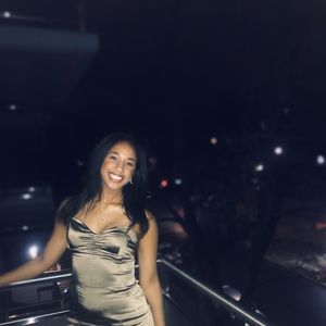 Meet your Posher, Chloe